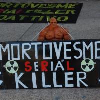 sit-in di protesta contro i morti di Portovesme